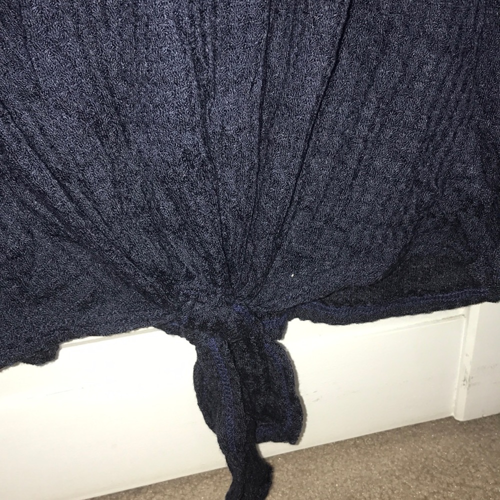 tie front tee - Picture 4 of 4